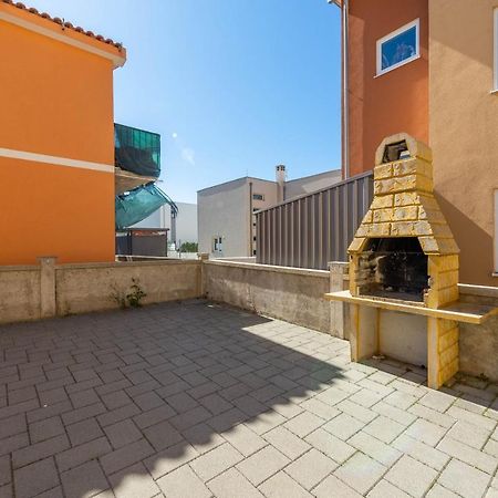Niko Apartment Vir Dış mekan fotoğraf